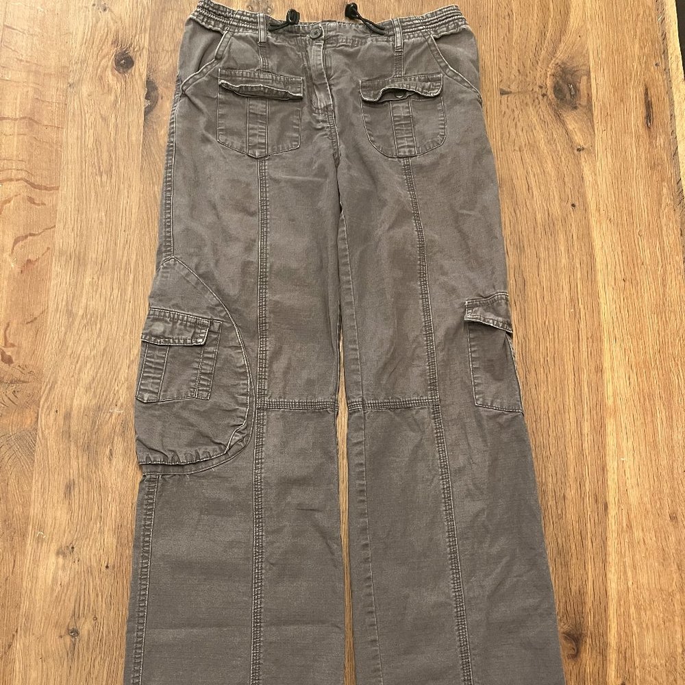 Brandy Melville Kim Cargo Pants